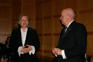 Dr. Hana Svobodová mit Manfred Hill