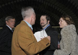 v.l. Karlheinz Dieckmann, Industrieclub, Michael-Georg Müller, NRZ, John Fiore und Frau van Meeteren. Bild: (c) Susanne Diesner