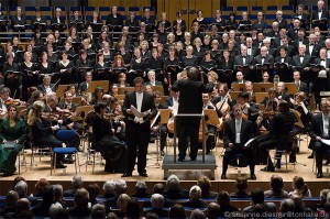 Georg Friedrich Händel: Israel in Aegypten (Mendelssohn-Fassung) unter Frieder Bernius mit Joanne Lunn, Sopran Sarah Wegener, Sopran Alex Potter, Countertenor Benjamin Hulett, Tenor Falko Hönisch, Bassbariton Christian Feichtmair, Bass.