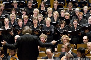 Georg Friedrich Händel: Israel in Aegypten (Mendelssohn-Fassung) unter Frieder Bernius mit Joanne Lunn, Sopran Sarah Wegener, Sopran Alex Potter, Countertenor Benjamin Hulett, Tenor Falko Hönisch, Bassbariton Christian Feichtmair, Bass.