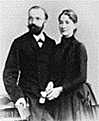 Steinhauer, Carl, Komponist (1852  1934)
Musikdirektor aus Oberhausen.
Die Ehrenbürgerschaft der Stadt wurde ihm am 06. 06. 1933 verliehen.
(Bild mit seiner Frau)