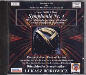 Blarr: Symphonie Nr. 4 De revolutionibus orbium coelestium -Nicolaus Copernicus in honorem- Evelyn Krahe . Konrad Jarnot Jugendchor der Städtischen Clara-Schumann-Musikschule Der Chor des Städtischen Musikvereins zu Düsseldorf Düsseldorfer Symphoniker Lukasz Borowicz Aufnahme: Tonhalle Düsseldorf, Deutschlandradio Kultur Sendemitschnitt- 7.10.2011, live; Tonmeister: Christian Schmidt, Toningenieur: Matthias Schurz, Tontechnik: Uwe Lauschke und Gerhard Weinert; Digitalmitschnitt, Remastering (über Steinberg WaveLab 6.02, 24-Bit), Text + Layout: © 10.2011 Rainer Großimlinghaus, Kleinmachnow. © 2011 by Städtischer Musikverein zu Düsseldorf e.V. + DR KULTUR