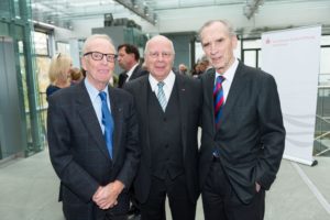 Dr. Peter Hölz, Stadtdirektor a.d., Manfred Hill, Dr. Edgar Jannott, Laudator © Thomas von der Heiden, Düsseldorf