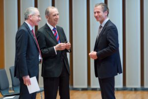 Sparkassenvor Dr. Michael Meyer, Dr. Edgard Jannott und Stefan Drzisga , Stadtsparkasse Düsseldorf-Kulturstiftung © Thomas von der Heiden, Düsseldorf© Thomas von der Heiden, Düsseldorf© Thomas von der Heiden, Düsseldorf