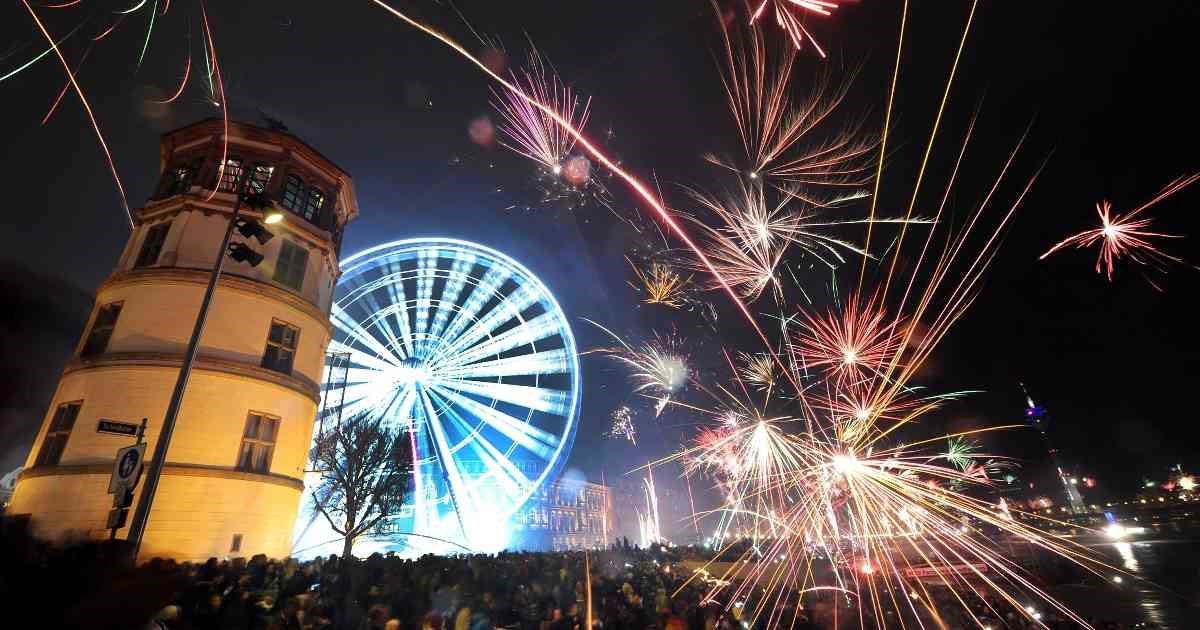 Silvesterraketen am Burgplatz