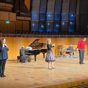 SingPause-Konzert im April 2020 mit dem Lied von der "Haltestelle"