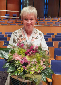 Angelika Liedhegener 2020 anlässlich der Ehrung zum Goldenen Chorjubiläum 2020 in der Tonhalle Düsseldorf