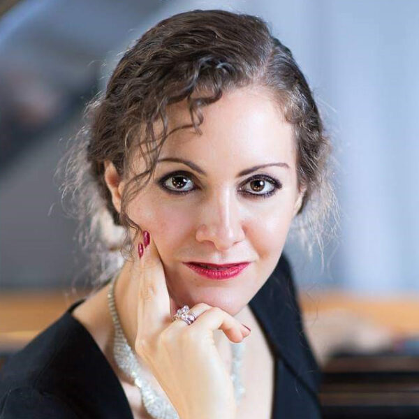 Kirkcaldy, Lisenka Miléne