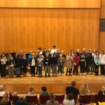 Eröffnung Schumann-Haus: SingPause-Kinder der Klasssen 2,3 und 4 mit ihrer Singleiterin Maria Carreras im Palais Wittgenstein, am Klavier Klaus Wallrath