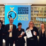 Schumannhaus Düsseldorf: Präsentierung des GermanDesignAward 2025 für das Schumannhaus. In einer Feierstunde wurde der Preis gefeiert (v.l.n.r. Rebecca Schröder, Ingo Plato, resD-Design u. Architekten GmbH, Köln, Kulturdezernentin Miriam Koch, Dr. Sabine Brenner-Wilczek, Direktorin von HHI u. Schumannhaus,  Tina Kortmann, Architektin u. Jury-Mitglied)