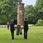 Düsseldorf-Stoffeler Friedhof: Kranzniederlegung (Foto: Yannic Fehsenfeld/MV)