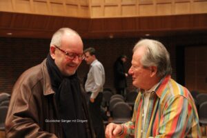 Karl-Heinz Luchs im Gespräch mit Sir Neville Marriner bei der Chorprobe in der Tonhalle Düsseldorf