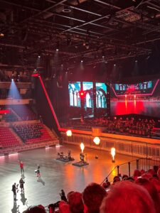 20.9.2025: Bundeswehr-Musikfest 2025 - der Chor in freudiger Erwartung auf das Finale mit seinem Auftritt