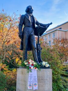 4.11.2025 - Ehrung am Todestag von Felix Mendelssohn Bartholdy am seinem Düsseldorfer Denkmal