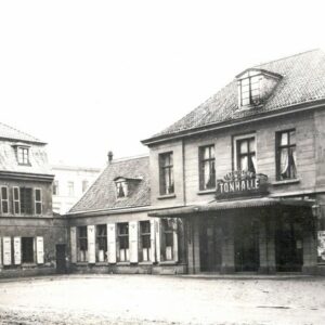 Die alte Düsseldorfer Tonhalle im Jahr 1884.
