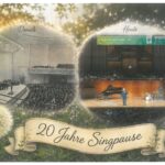 20 Jahre SingPause Düsseldorf - Abschlusskonzert am 26.6.2026 mit Vorführung-Konzert-Empfang: Dem französischen Perlwein lag dieses wunderbare und mich berührende Geschenkblatt bei. Hier die Vorderseite mit "Damals" und "Heute".