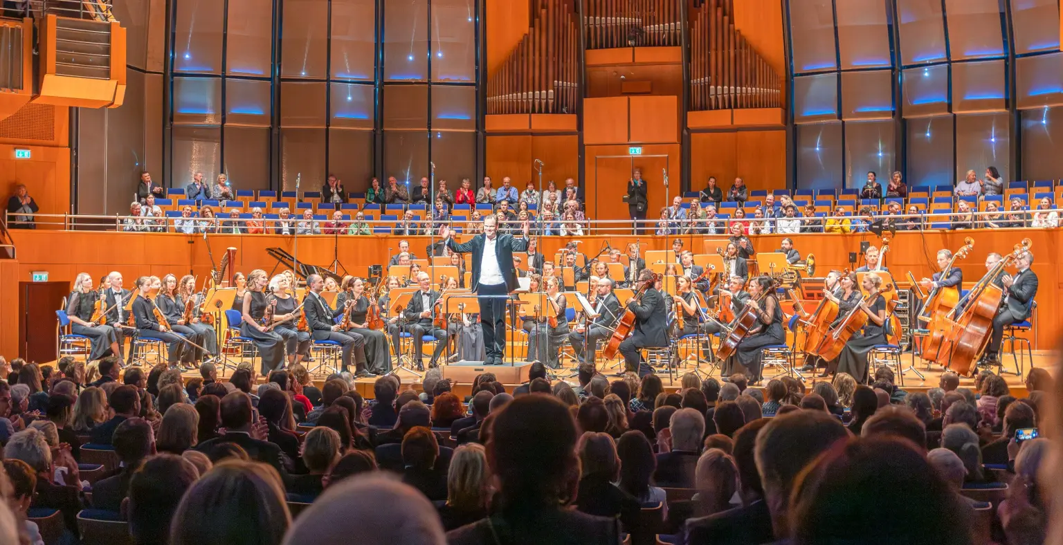 Ende September wird das zweite Konzert für Menschlichkeit in der Tonhalle veranstaltet. Foto: Ansgar van Treeck