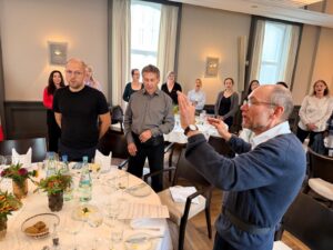 1.9.2026: "Vielstimmiges Danke schön, danke schön..." an den Gastgeber Hartmut Haubrich