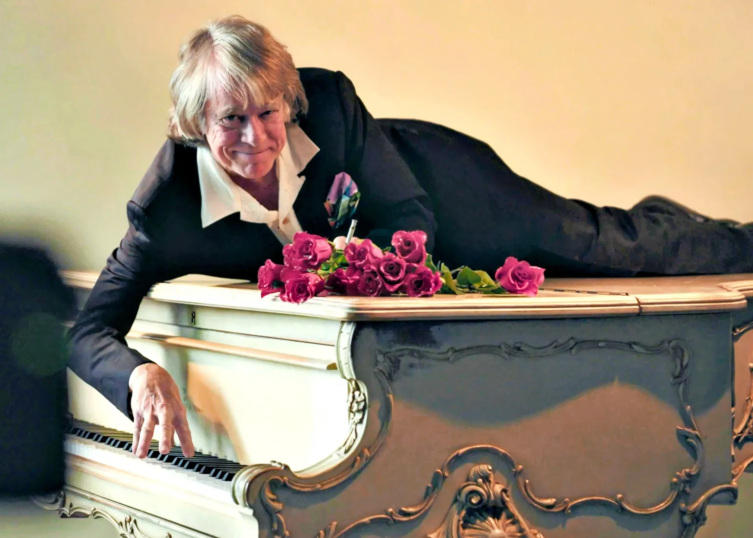 Helge Schneider im SWR-Film „The Klimperclown“. Foto. SWR