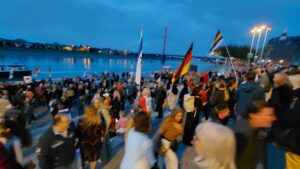7.10.2026-18.00 Uhr: Bewegendes Gedenken an den Hamas-Terror vom 7.10.2023 - 6.29 Uhr - mit über 40 Organisationen aus der Stadtgesellschaft vor dem Rathaus und an der Treppe am Burgplatz