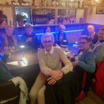15.10.-20.10.2026: Fröhlicher Abschlussabend der sog. "Inaktivenreise" in den wirklich sehr schönen Albrecht-Dürer-Stuben mit stimmungsvollem Ambiente und tollem Essen. Es ging nach Nürnberg und Umgebung mit viel Schäufele und Nürnberger Würstchen. Franzis Hill (2.v.l.) organisiert diese Reise seit vielen Jahren in großartiger Weise.